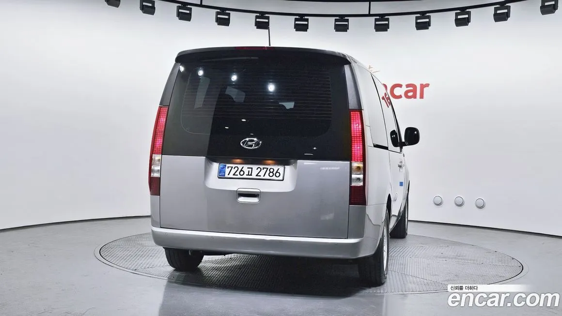 Hyundai Staria 2023 из KR, фото 4