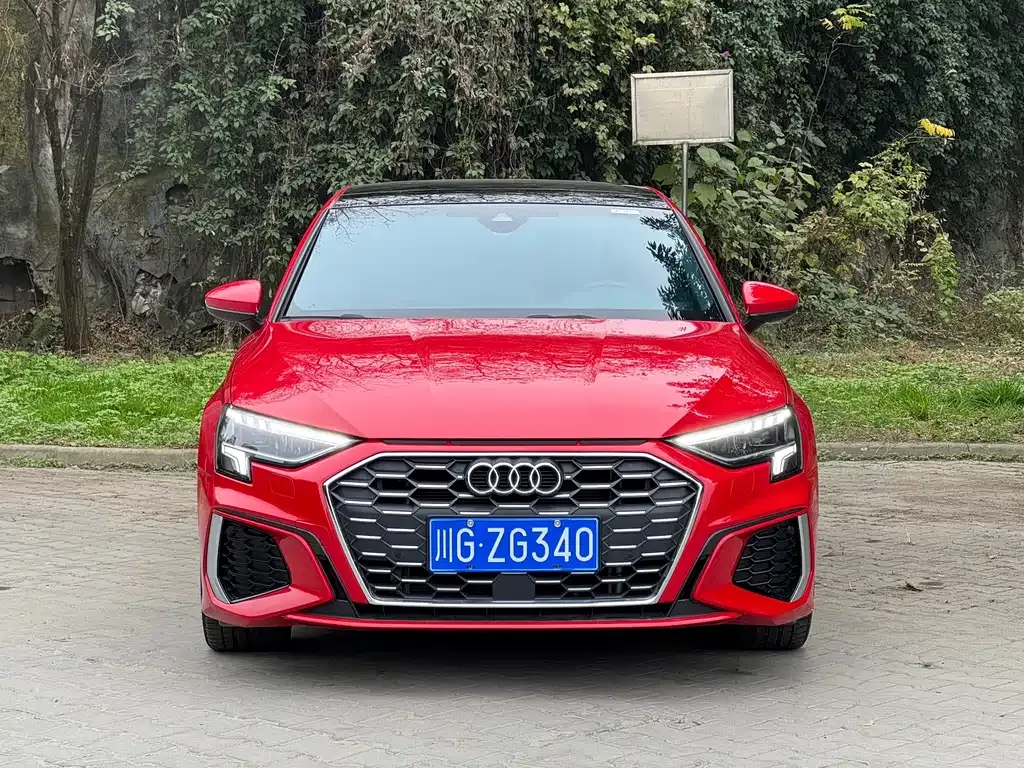 Audi A3 2023 из CN, фото 8