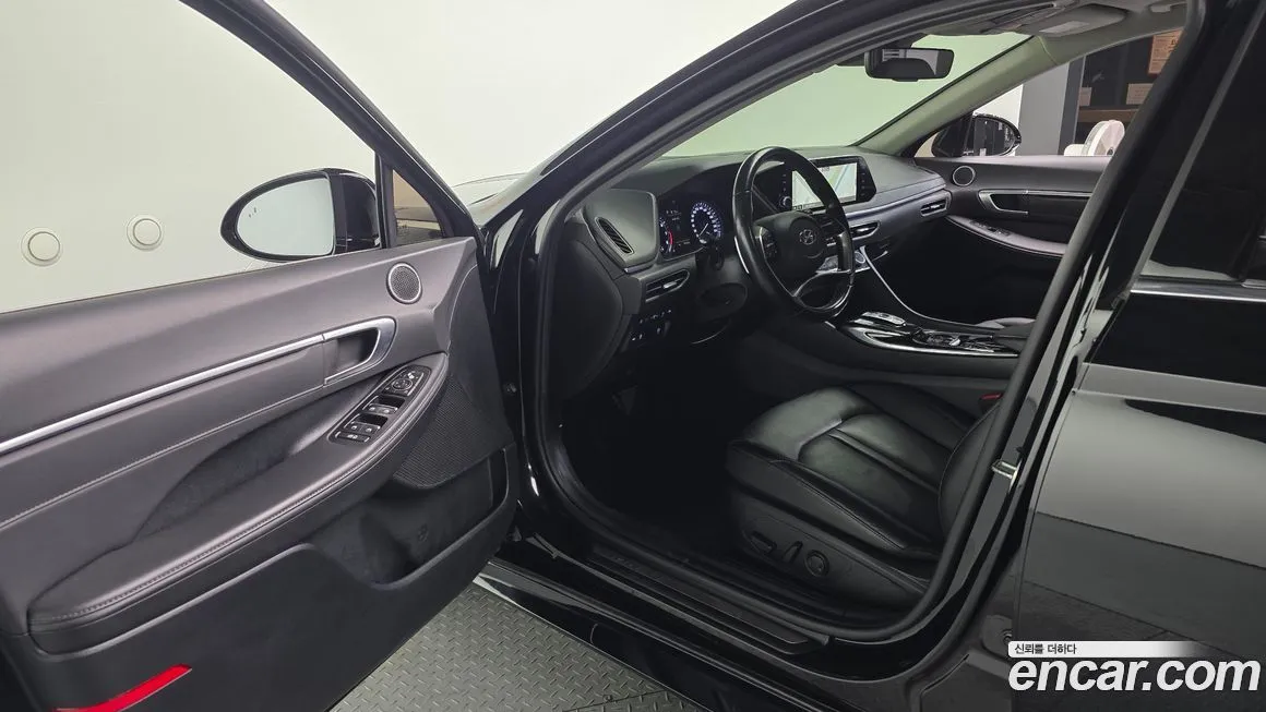 Hyundai Sonata 2022 из KR, фото 2