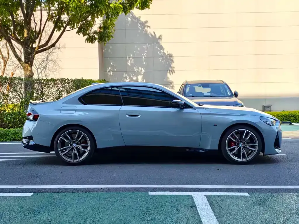 BMW M240i — фото 2