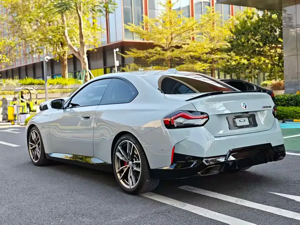 BMW M240i — фото 7