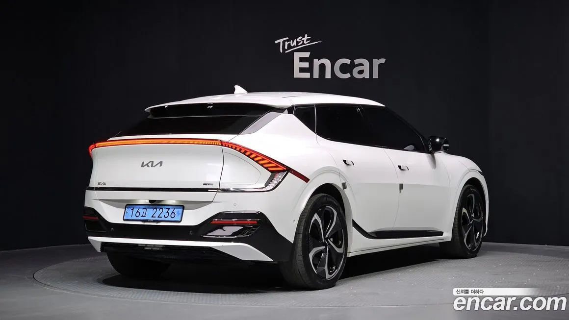 Kia EV6 2022 из KR, фото 2