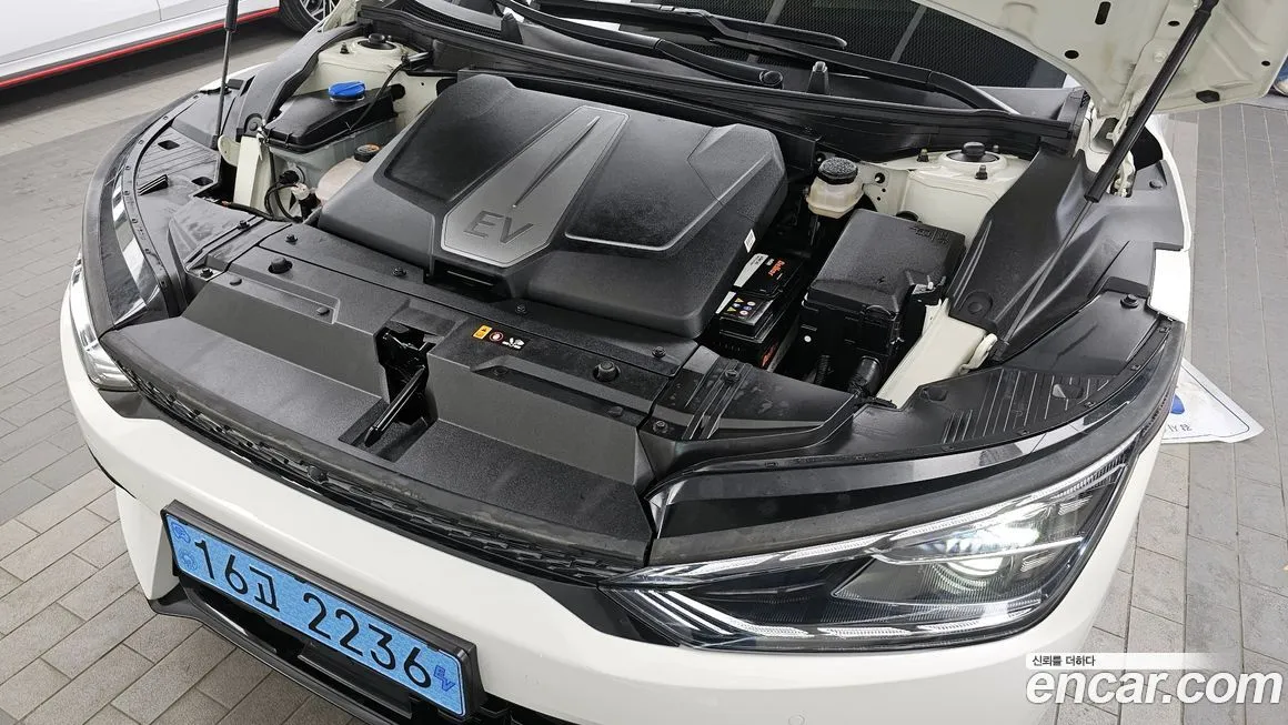 Kia EV6 2022 из KR, фото 6