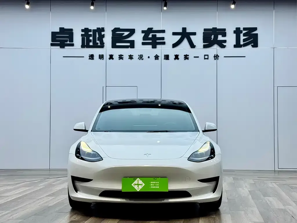Tesla Model 3 2023 из CN, фото 1