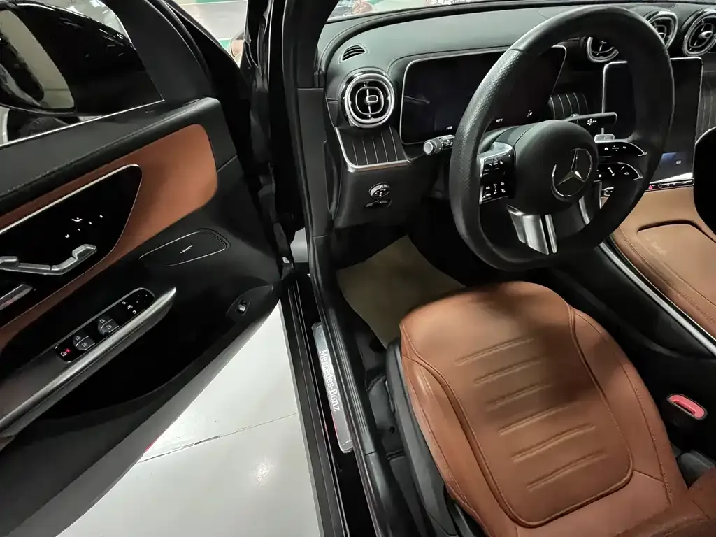 Mercedes-Benz GLC 2023 из CN, фото 6