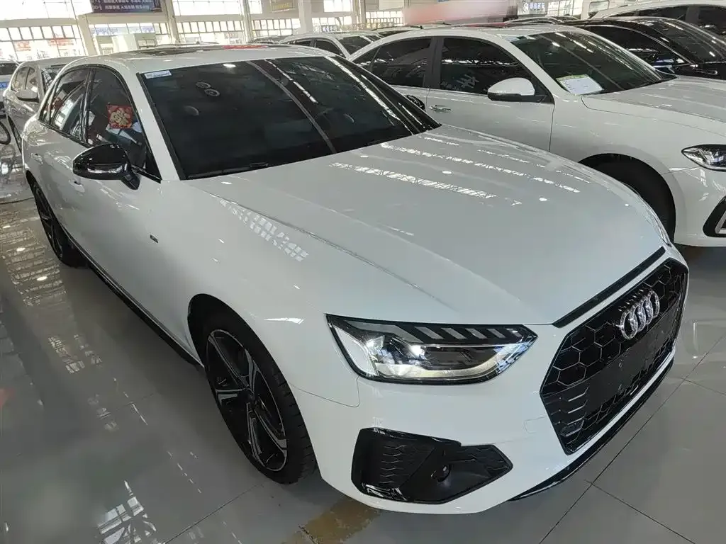 Audi A4L 2024 из CN, фото 9