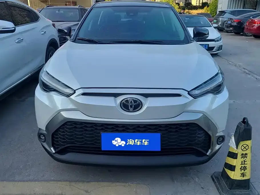 Toyota Frontlander 2022 из CN, фото 8