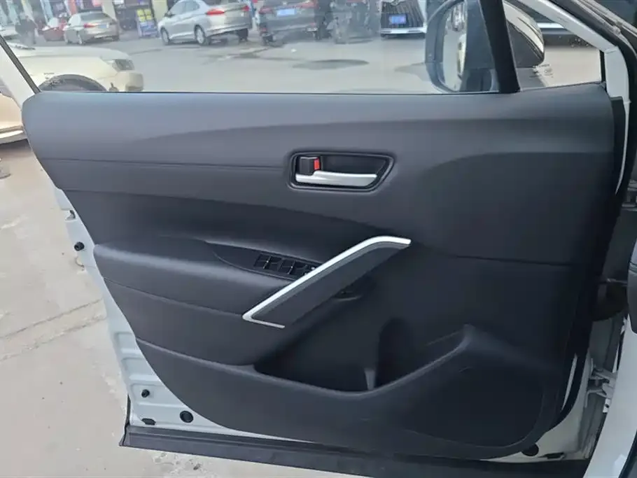Toyota Frontlander 2022 из CN, фото 3