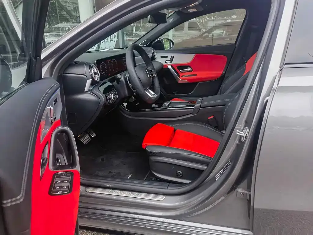 Mercedes-Benz A-Class AMG 2025 из CN, фото 7