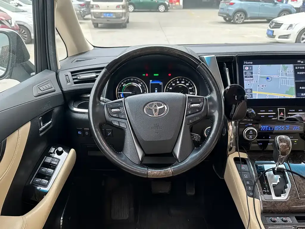 Toyota Vellfire 2021 из CN, фото 8