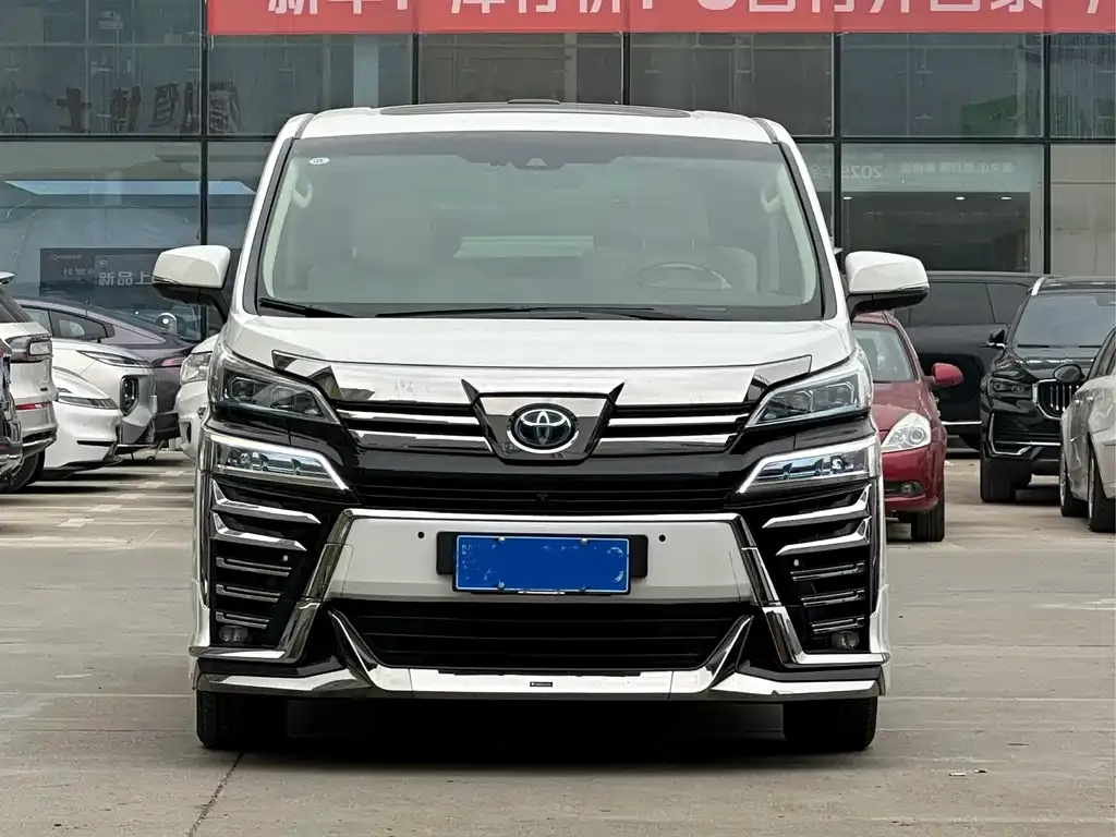 Toyota Vellfire 2021 из CN, фото 5