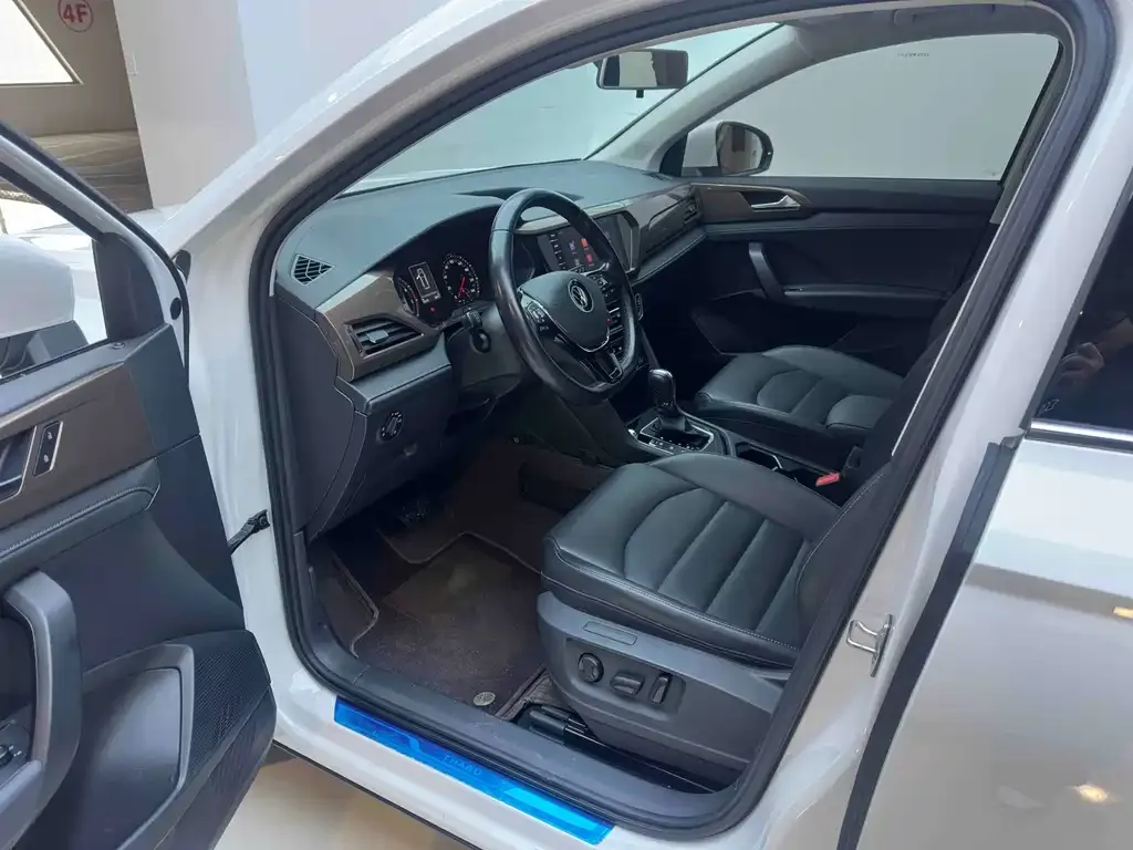 Volkswagen Tharu 2021 из CN, фото 10