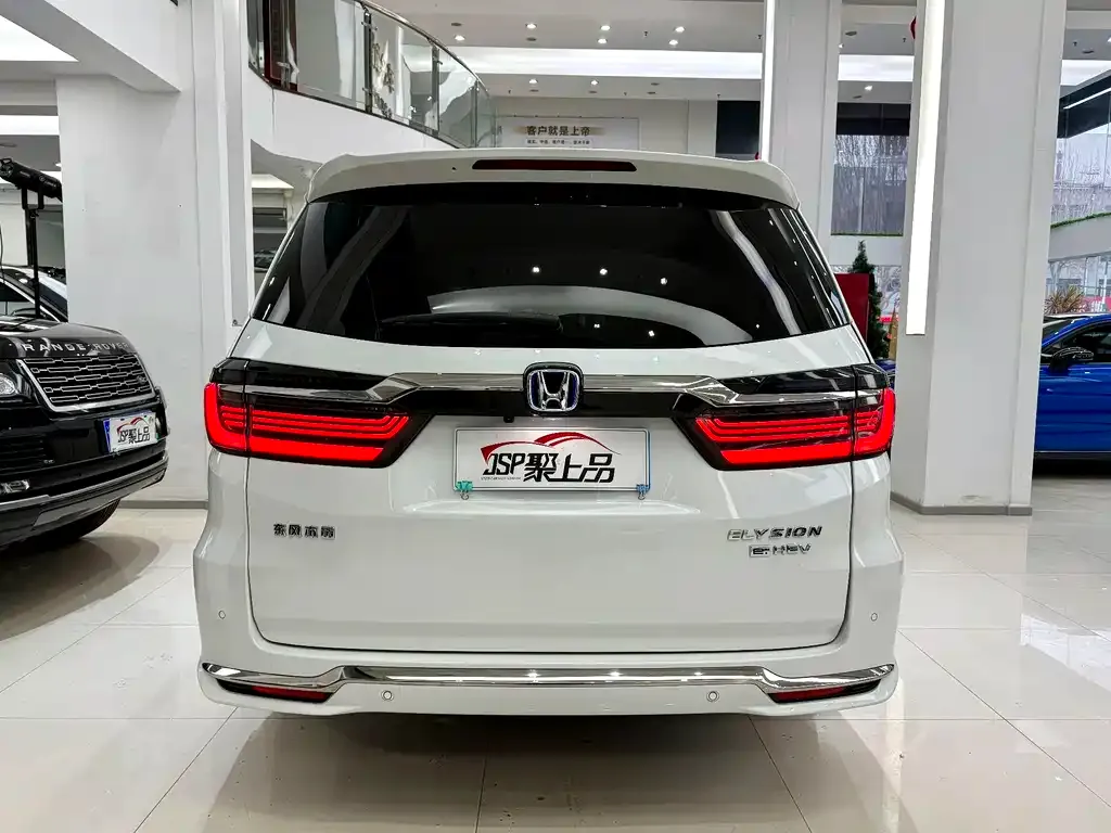 Honda Elysion 2023 из CN, фото 6