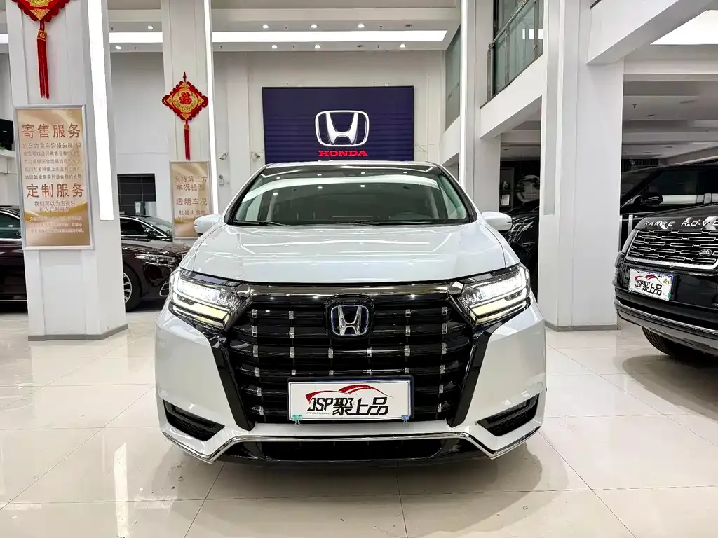 Honda Elysion 2023 из CN, фото 5