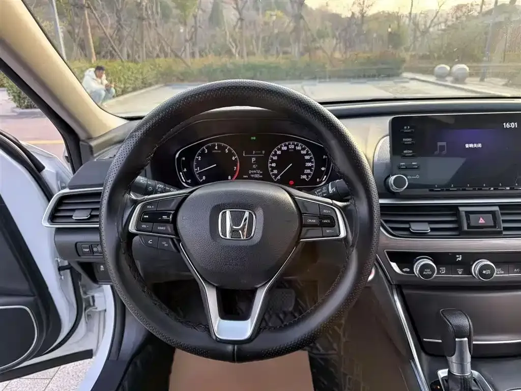 Honda Accord 2021 из CN, фото 5