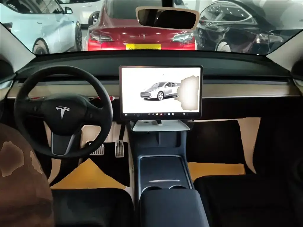 Tesla Model Y 2023 из CN, фото 4