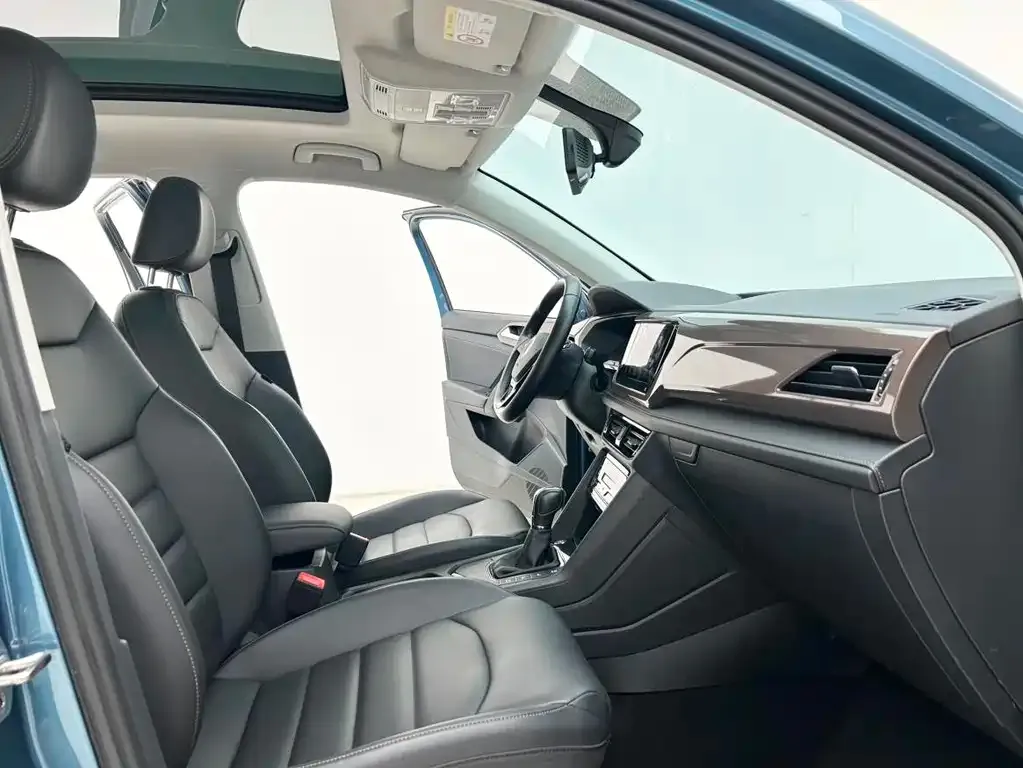 Volkswagen Tharu 2021 из CN, фото 7