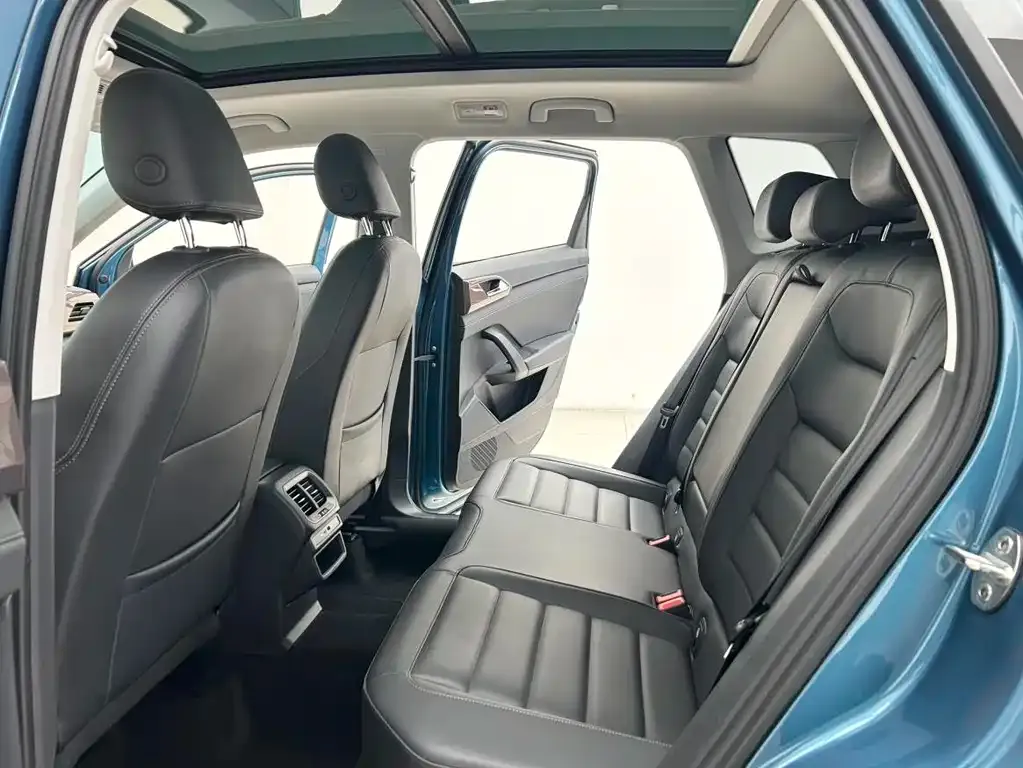 Volkswagen Tharu 2021 из CN, фото 3