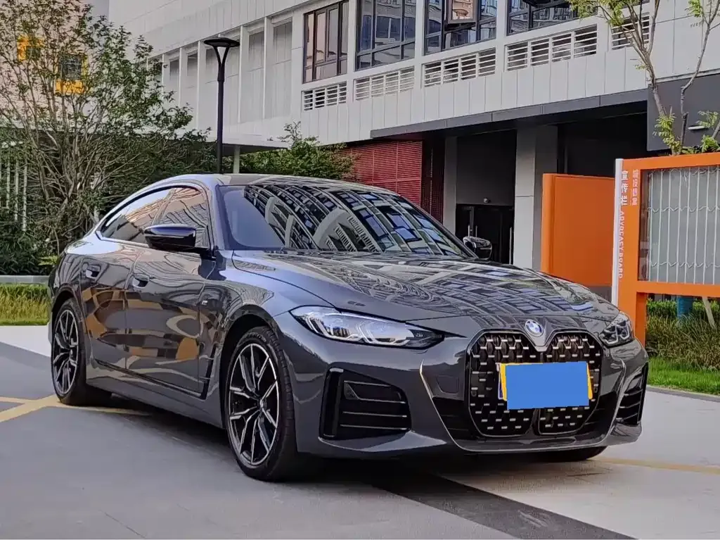 BMW 4 Series 2022 из CN, фото 1