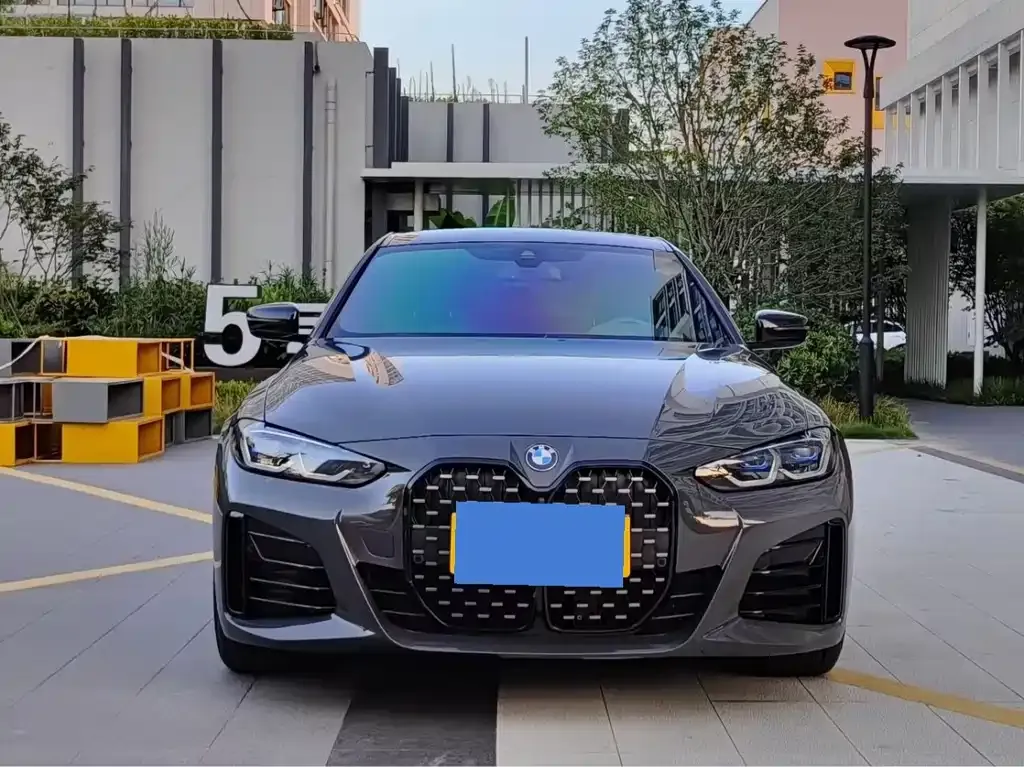 BMW 4 Series 2022 из CN, фото 8