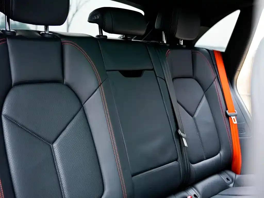Porsche Macan 2022 из CN, фото 2