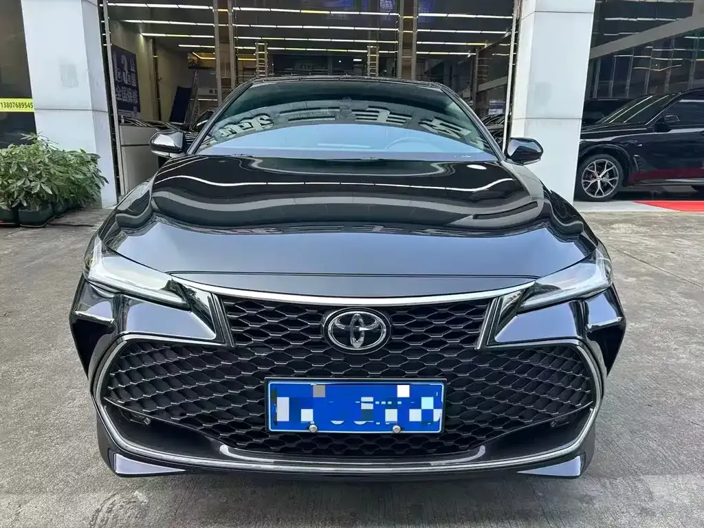 Toyota Avalon 2023 из CN, фото 3
