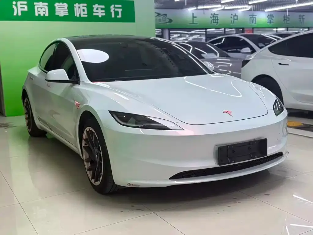 Tesla Model 3 2024 из CN, фото 4