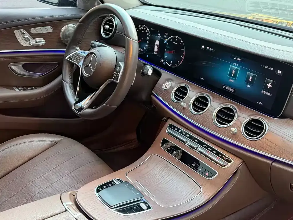 Mercedes-Benz E-Class 2023 из CN, фото 5