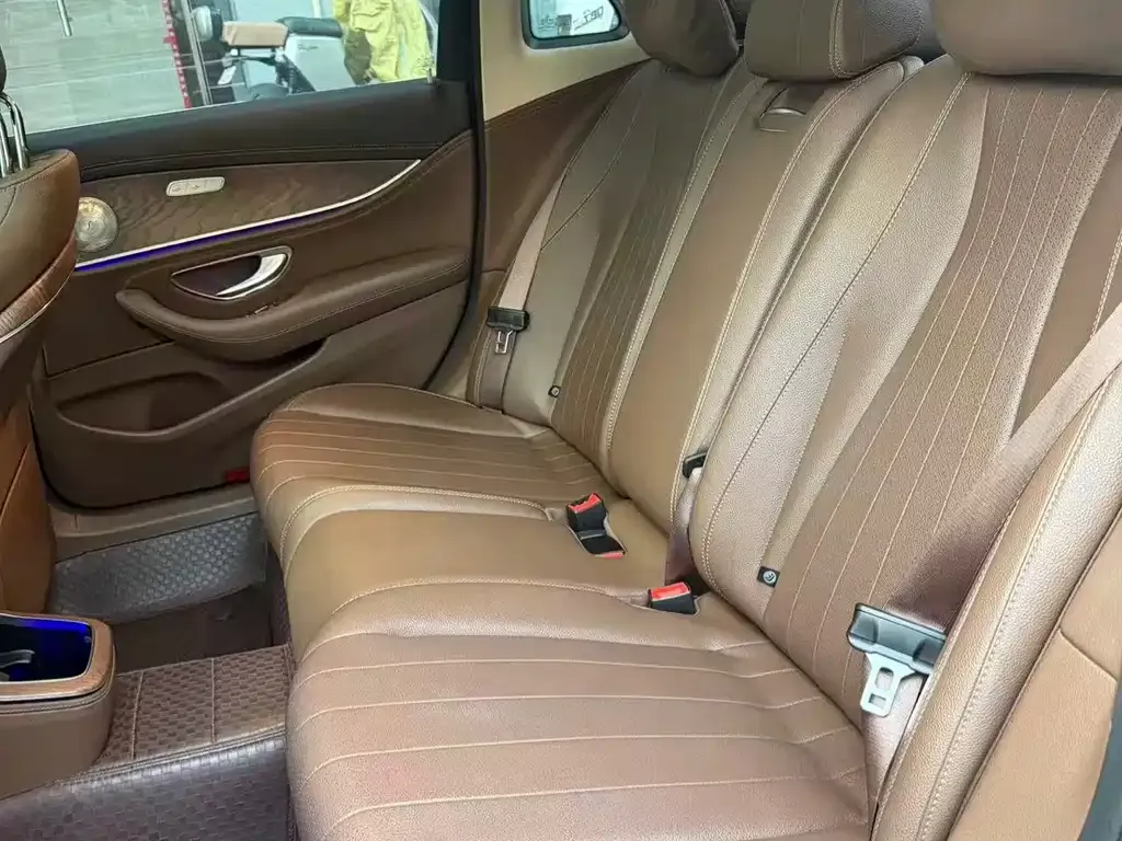 Mercedes-Benz E-Class 2023 из CN, фото 4