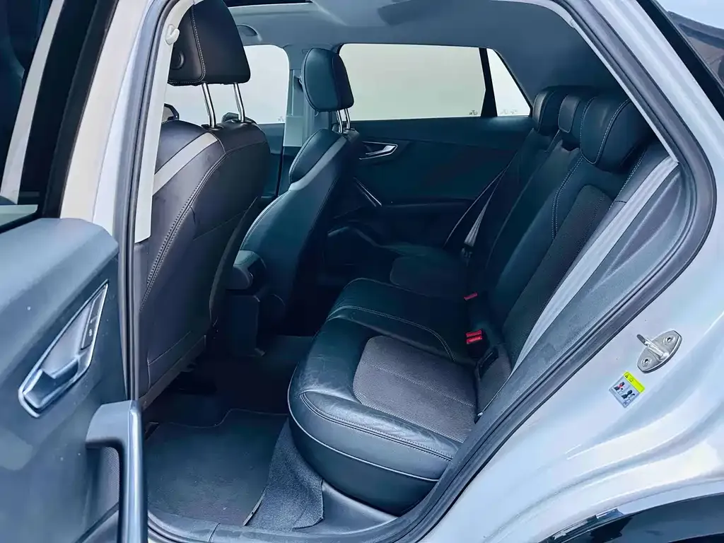 Audi Q2L 2021 из CN, фото 7