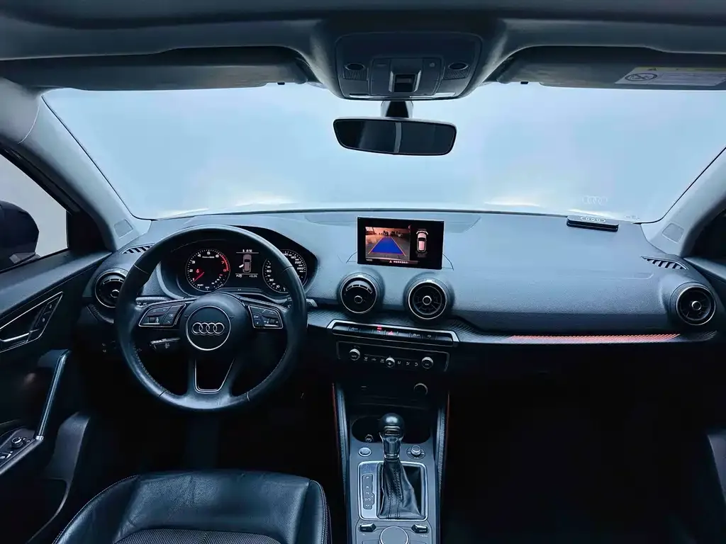 Audi Q2L 2021 из CN, фото 8