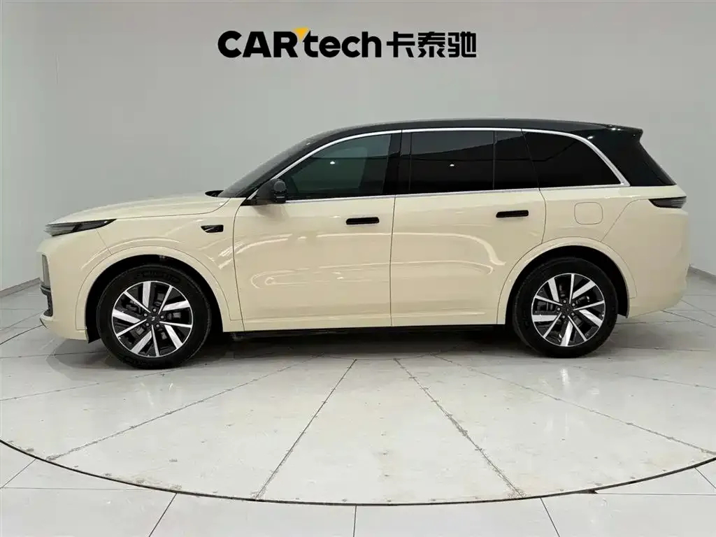 Li Auto L8 2023 из CN, фото 3