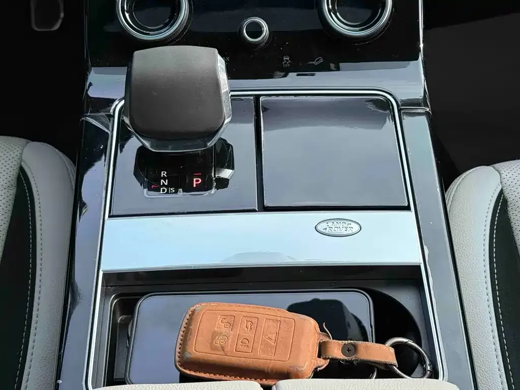 Land Rover Velar 2021 из CN, фото 2
