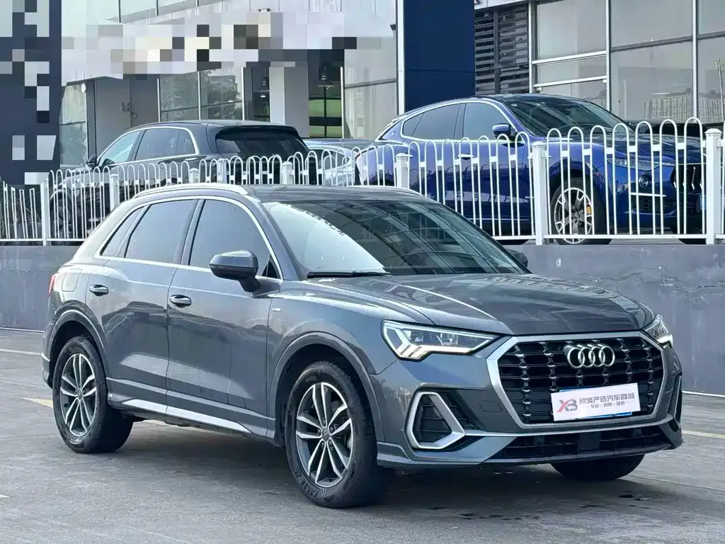 Audi Q3 2021 из CN, фото 3