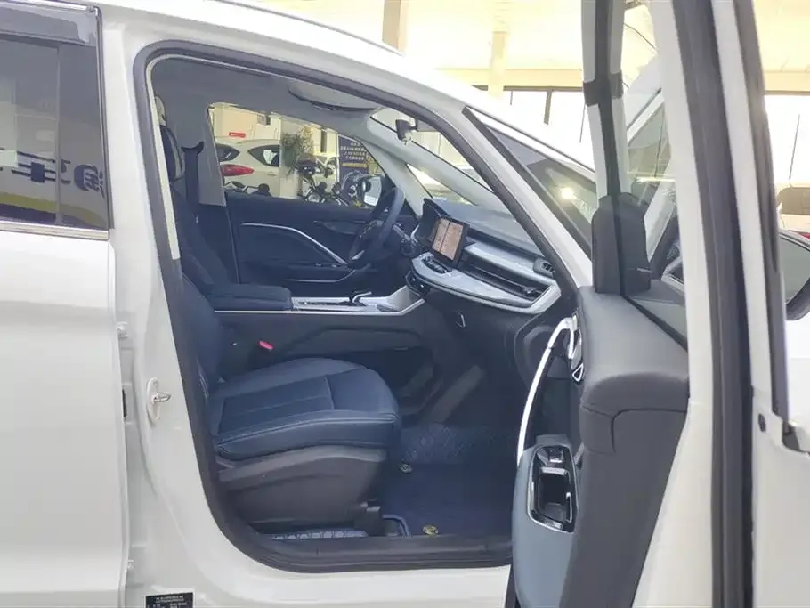 Geely Jia Ji 2025 из CN, фото 2