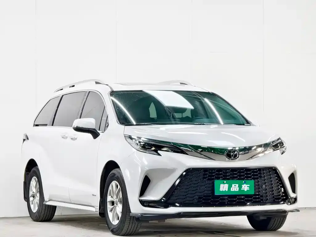 Toyota Granvia 2024 из CN, фото 3