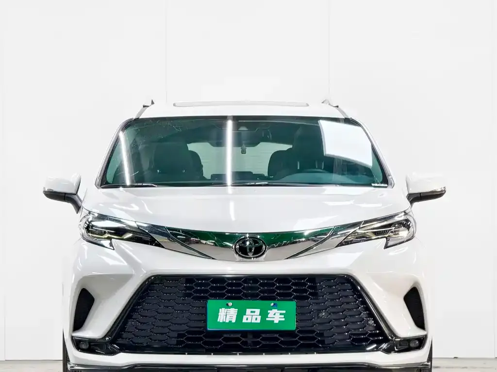 Toyota Granvia 2024 из CN, фото 8