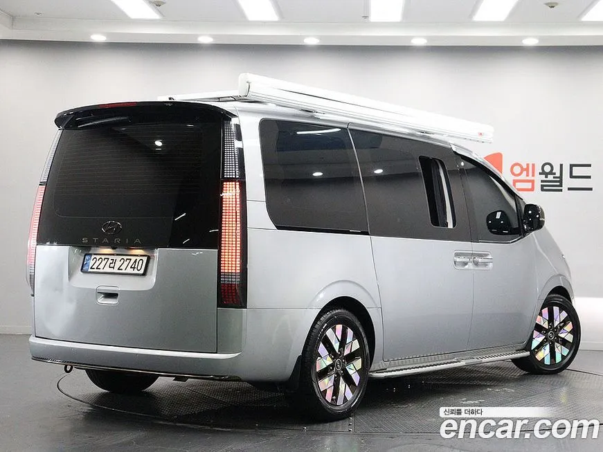 Hyundai Staria — фото 2