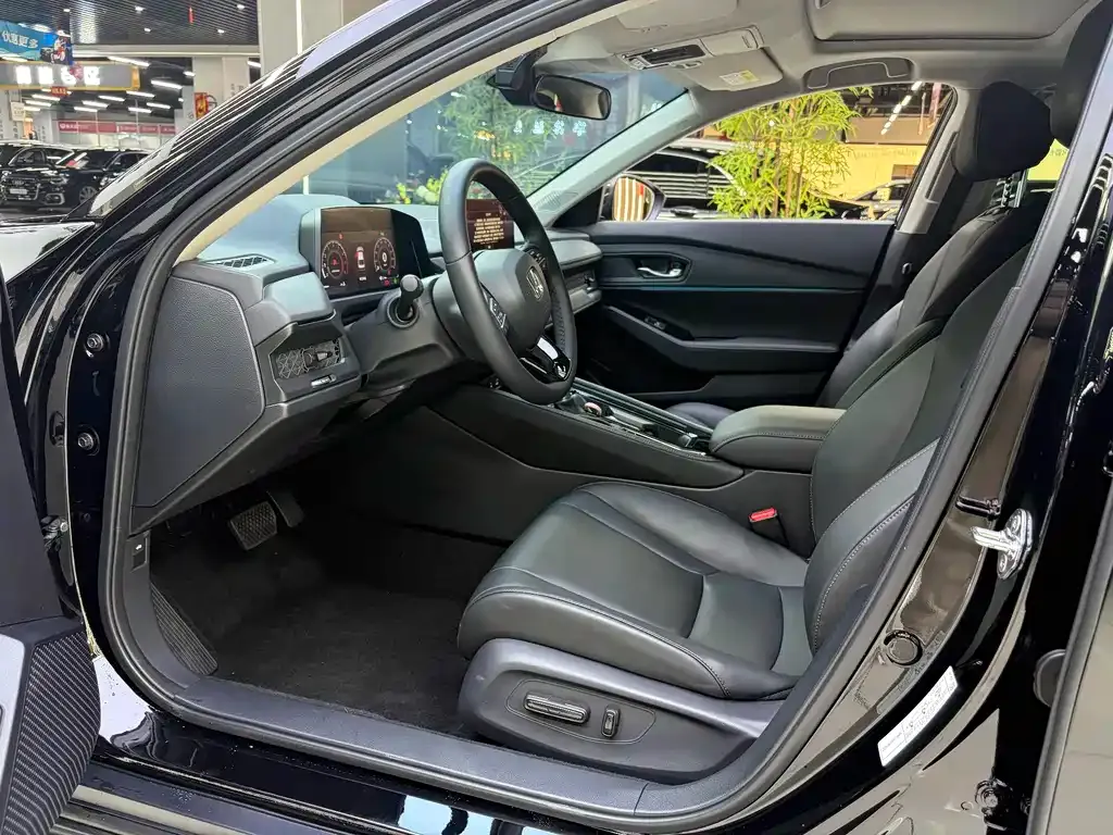 Honda Accord 2025 из CN, фото 10