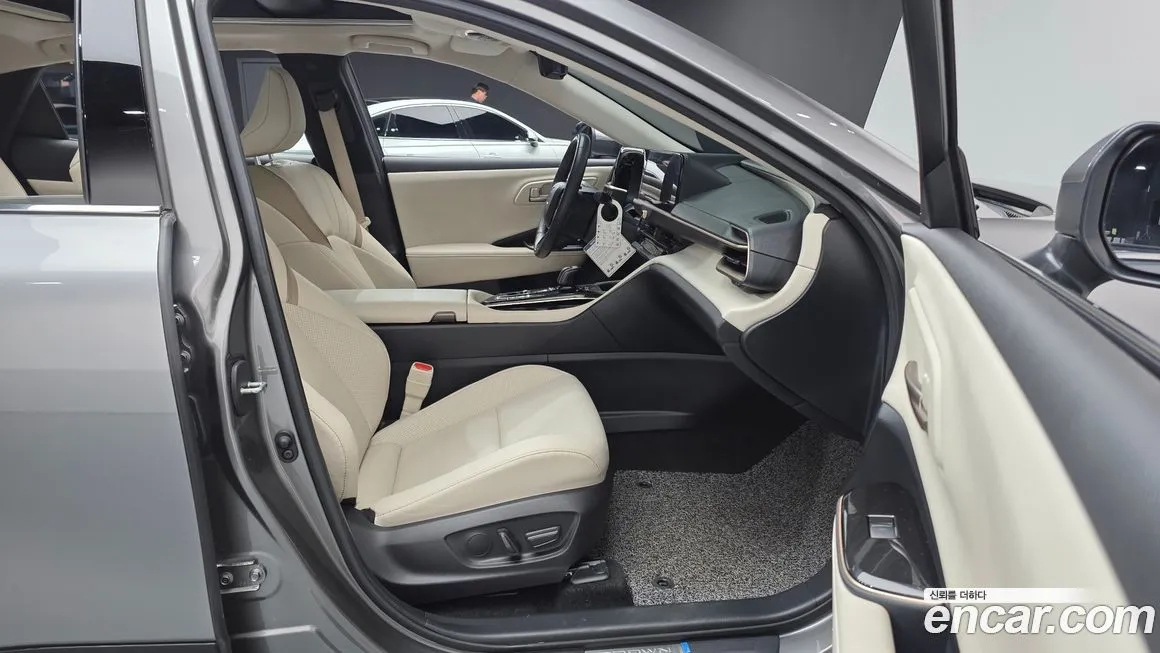 Toyota Crown 2024 из KR, фото 10