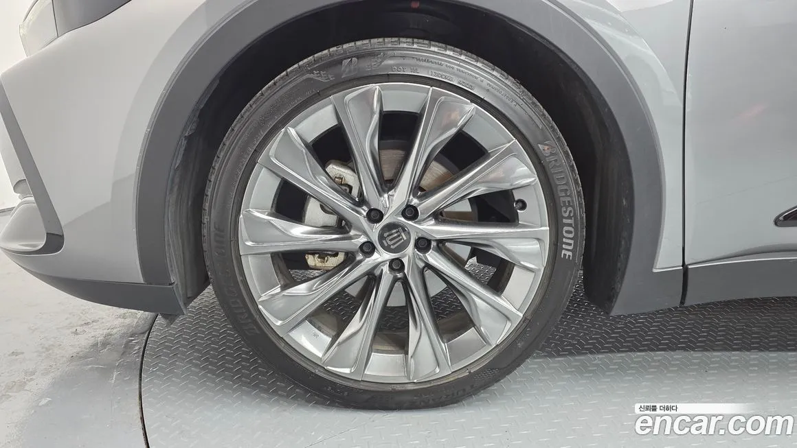 Toyota Crown 2024 из KR, фото 8