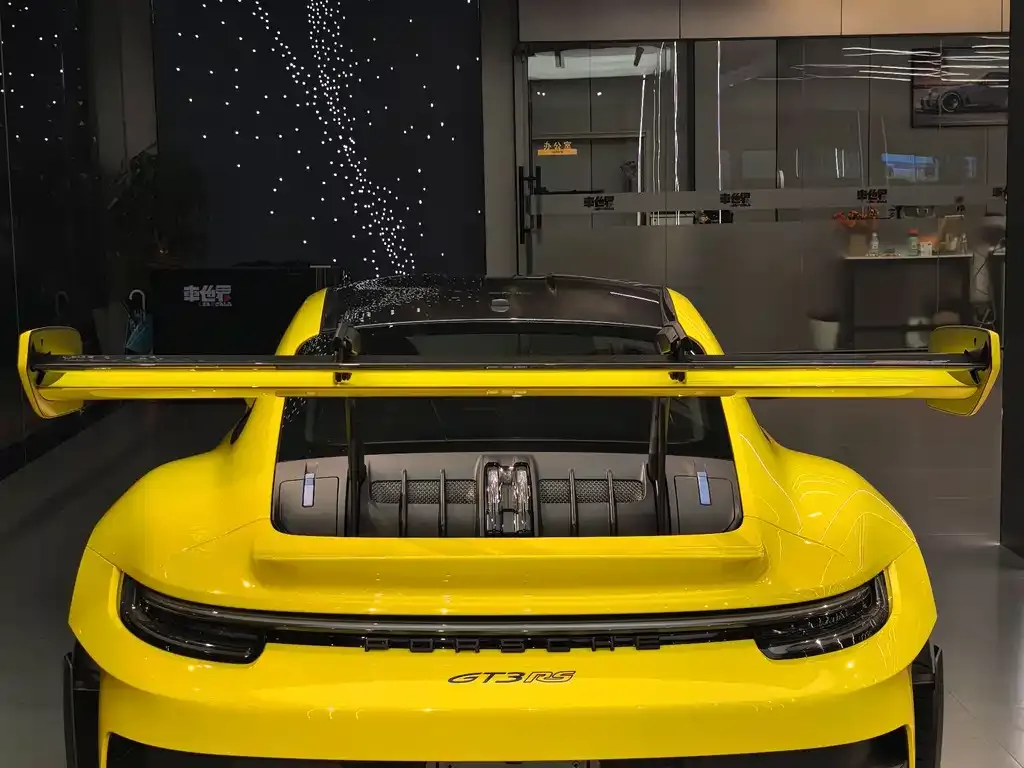 Porsche 911 2025 из CN, фото 5
