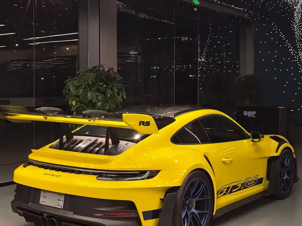 Porsche 911 2025 из CN, фото 7