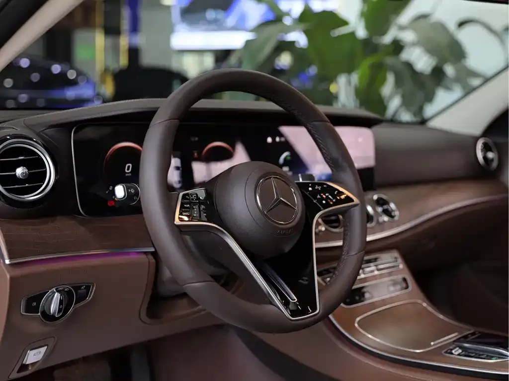 Mercedes-Benz E-Class 2022 из CN, фото 6