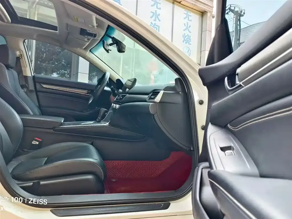 Honda Inspire 2021 из CN, фото 3