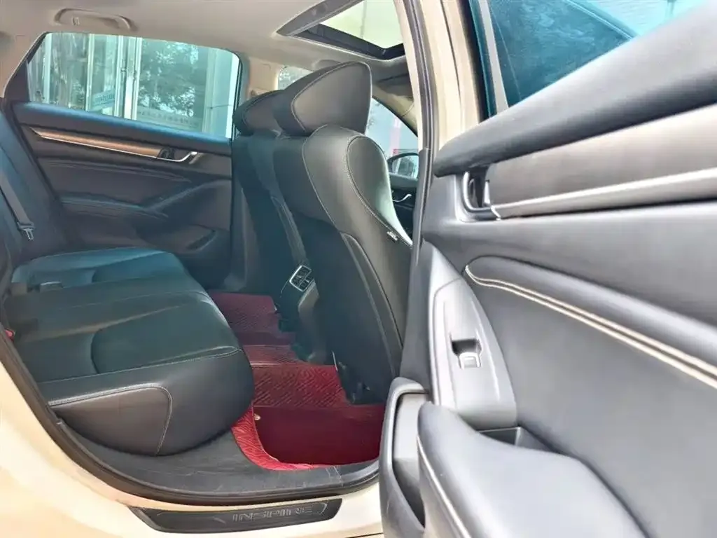 Honda Inspire 2021 из CN, фото 2