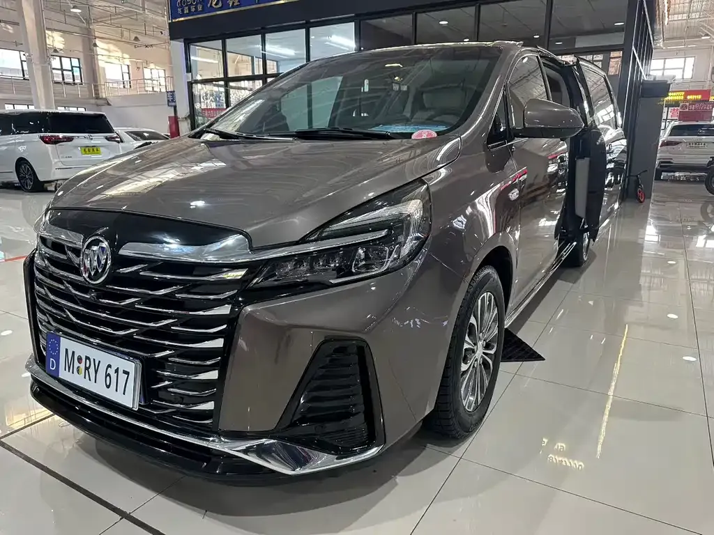 Buick GL8 2022 из CN, фото 1