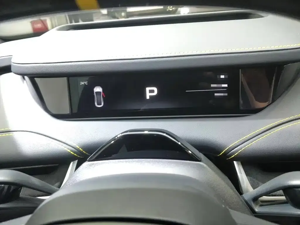 Xiaomi SU7 Ultra 2025 из CN, фото 4