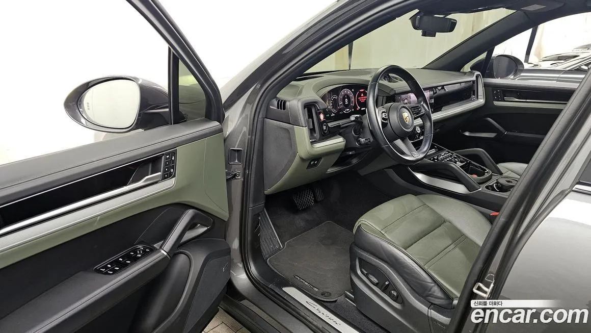 Porsche Cayenne 2024 из KR, фото 8