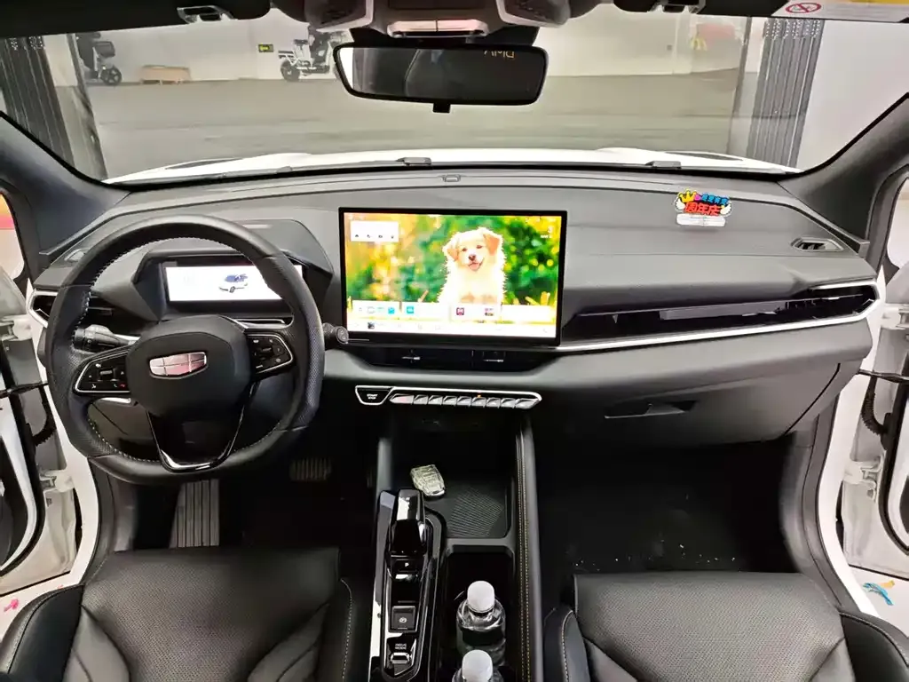Geely Binyue 2024 из CN, фото 2